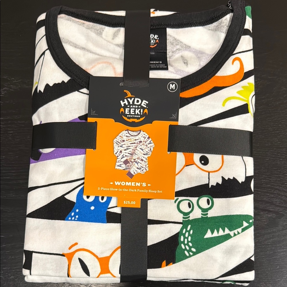 NWT Hyde and Eek Women's Halloween Glow-in-the-Dark Family Matching Pajama Set